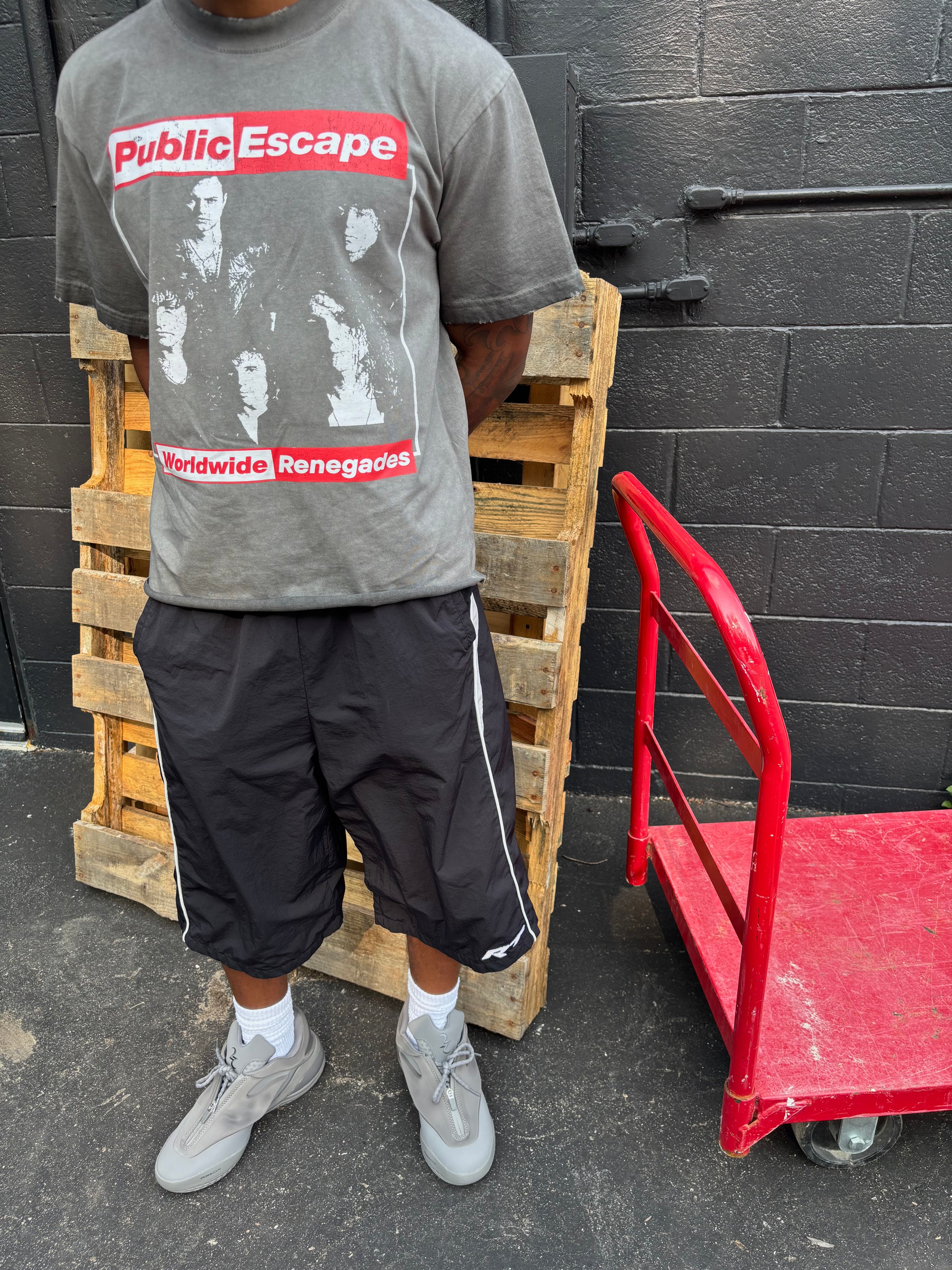 RENEGADE TEE